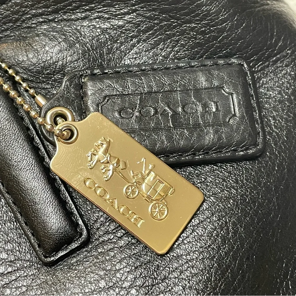 Vintage ❤️ Coach Soft Pebbled Leather Black & Gold Classic Shoulder Tote Bag EUC - Picture 3 of 14